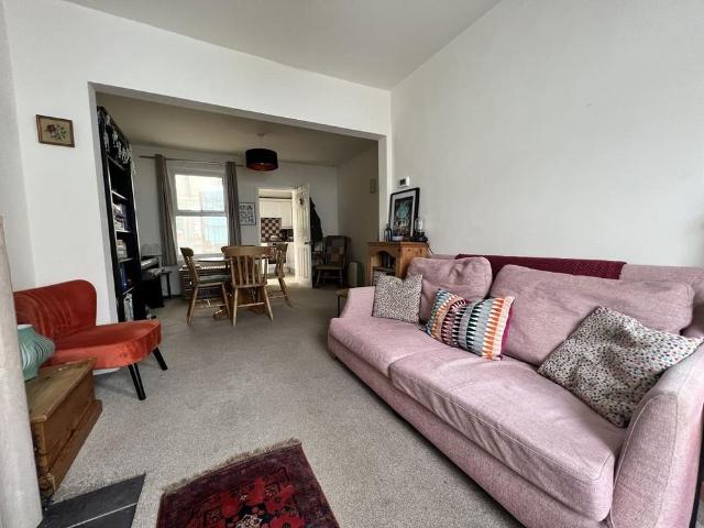 House for rent in Roselands, Eastbourne