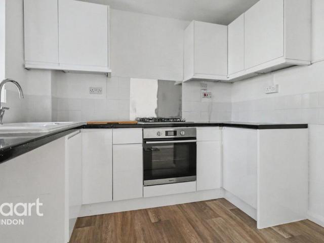 House for rent in Pewsham, Chippenham