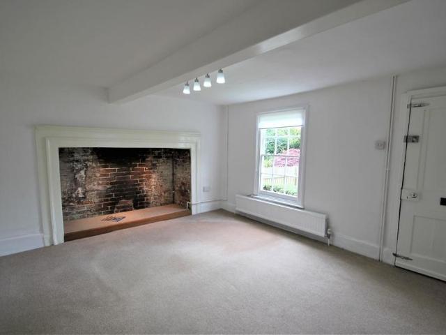 House for rent in Cranbrook & Sissinghurst, Sandown Park