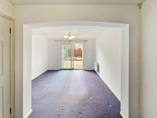 House for rent in Perryfields, West Sussex