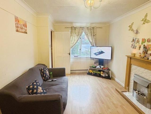 House for rent in Lyppard Grange, Worcester