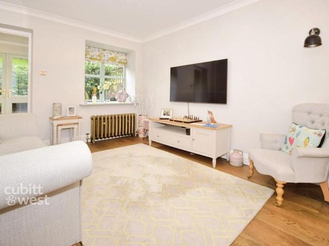 House for rent in Arundel, Clapham