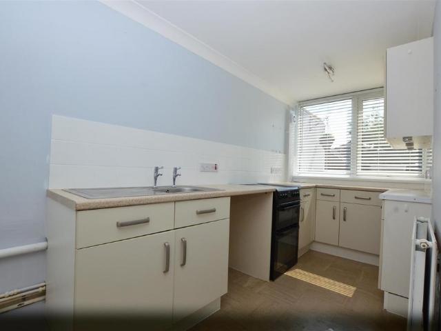 House for rent in Heigham Grove, East Bank