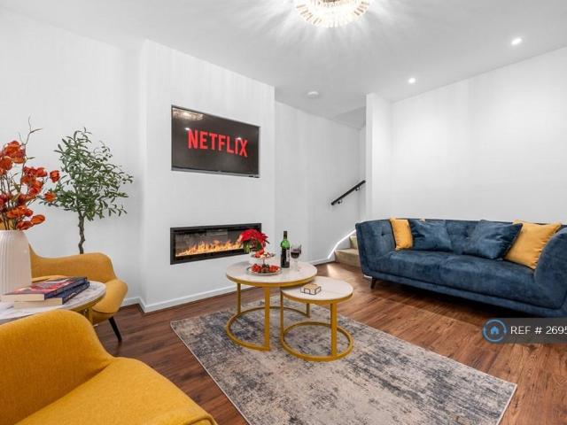 House for rent in Georgia, Greater Manchester