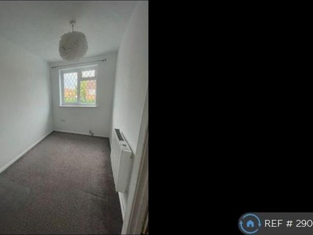 House for rent in Lower Feltham, Greater London