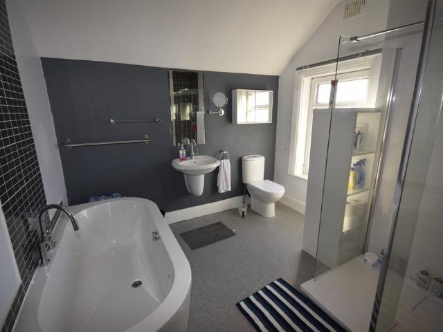 House for rent in New Normanton, East Midlands