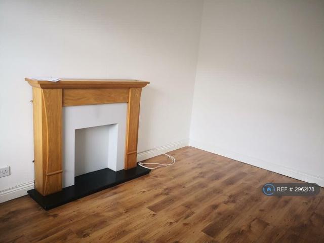 House for rent in Ferndale, Wales