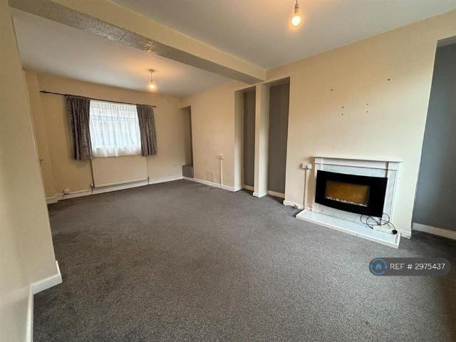 House for rent in Aberfan, Wales