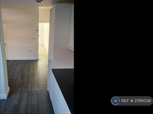 House for rent in The Haulgh, Lee Bank