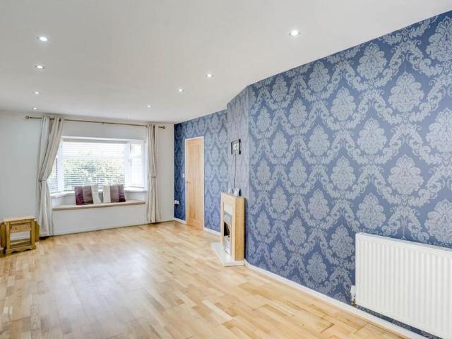 House for rent in Ernesford Grange, West Midlands