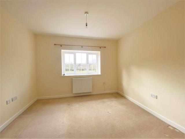 House for rent in Littlecote, West Sussex