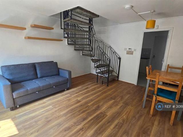 House for rent in Beckton, Greater London