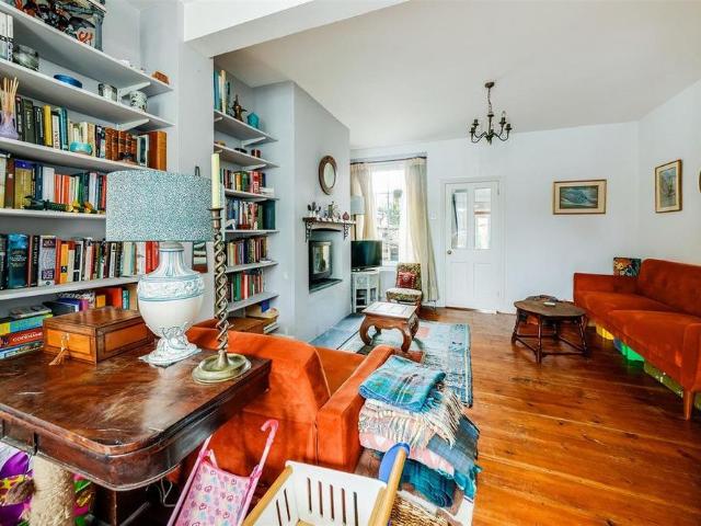 House for rent in Evershot, Oxfordshire