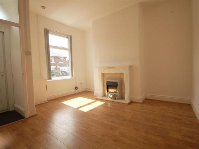 House for rent in Hurst Cross, Greenheys