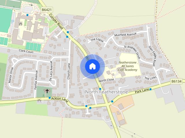 Townhouse for rent in Featherstone, North Featherstone