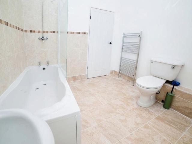 House for rent in Kedleston, East Midlands