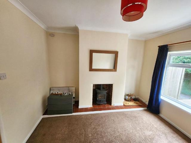 House for rent in Loundsley Green, East Midlands
