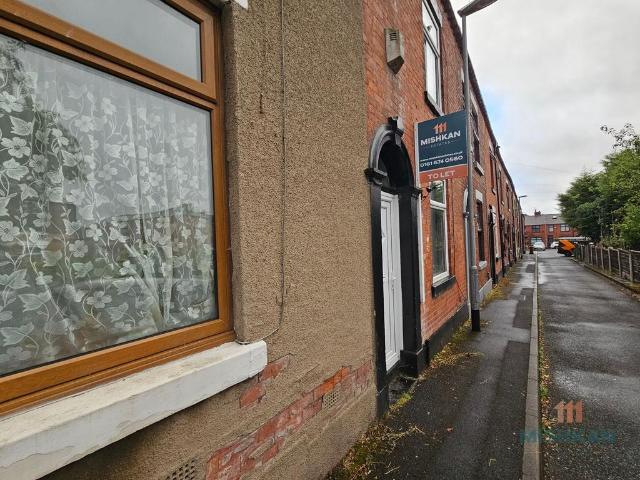 House for rent in Hollinwood, Pendock