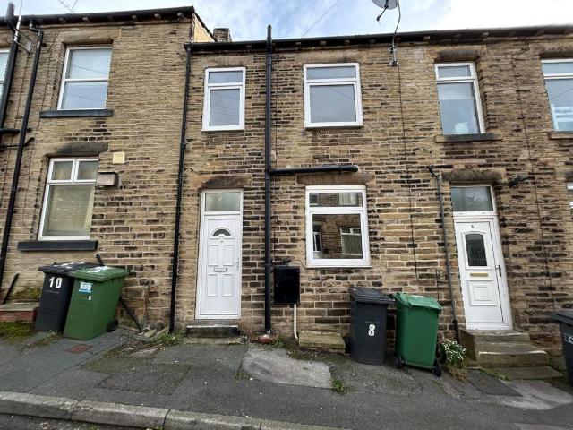House for rent in Heckmondwike, Kirklees