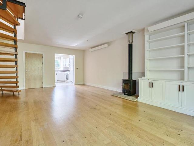 House for rent in Black Bourton, Oxfordshire