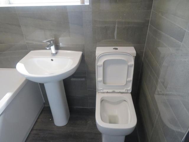 House for rent in Buckley, Burnedge
