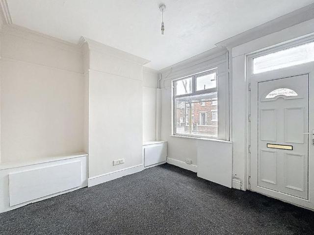 House for rent in Burslem, Stoke-on-Trent