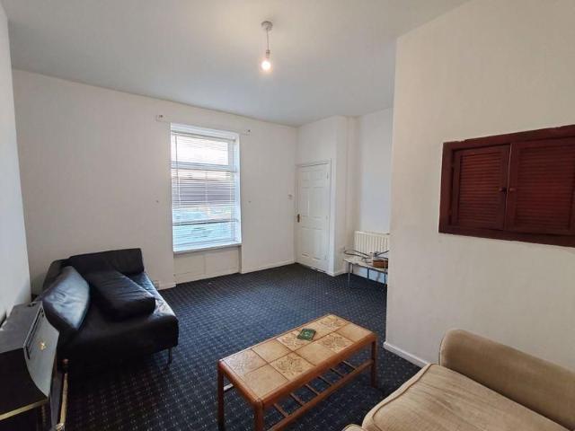 House for rent in Hillhouse, Huddersfield