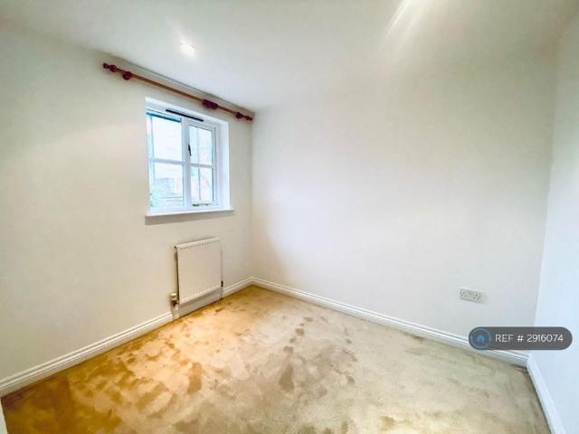 House for rent in Milverton, Green Close