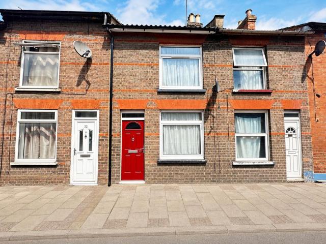 House for rent in Spring Park, Luton