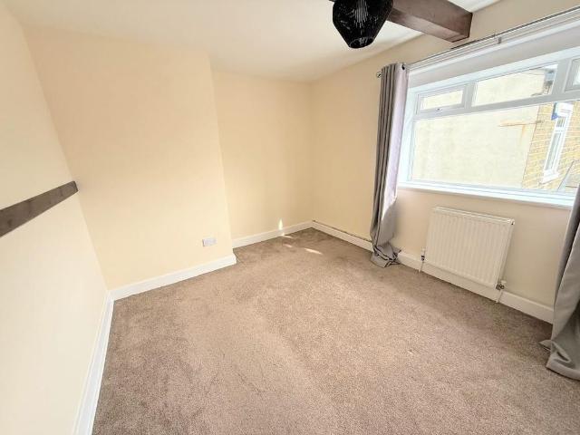 House for rent in Hove Edge, Hipperholme