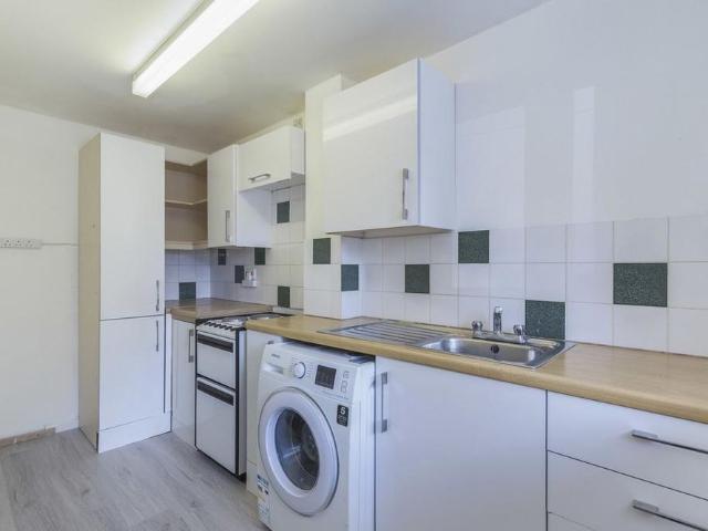 House for rent in Leisure Village, Kettering