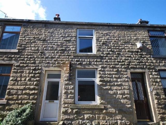 House for rent in Nuttall, Bury