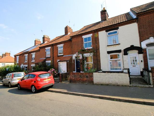House for rent in New Catton, East Bank