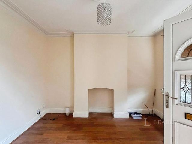 House for rent in Oversetts, Egginton