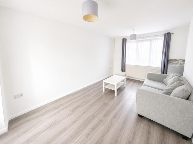House for rent in Lee Chapel, Essex