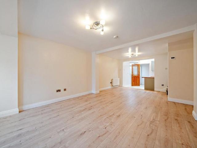 House for rent in Monks Orchard, Kent