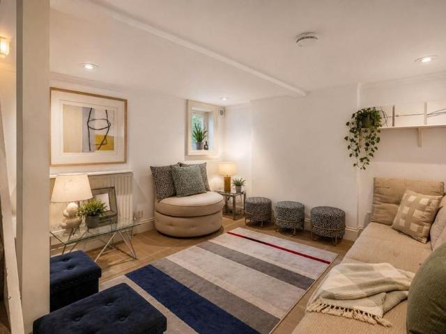 House for rent in The Slade, Oxfordshire