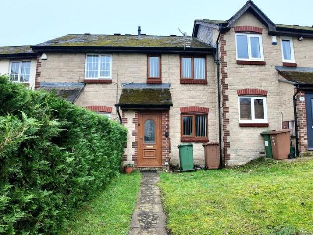 House for rent in Gilfach, Pen-pedair-heol