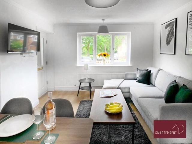 House for rent in Bisley, Surrey Heath
