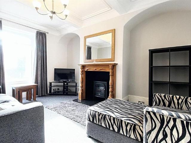 House for rent in Waterloo, Almondbury