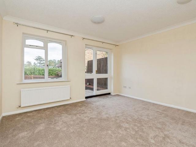 House for rent in Lightwater, Surrey Heath