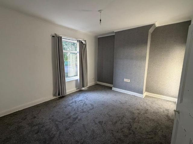 House for rent in Lees, Oldham