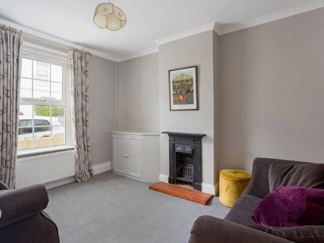 House for rent in Montpellier, Cheltenham