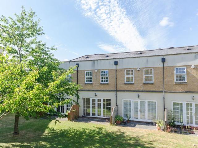 House for rent in High Field, York