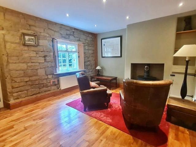 House for rent in Newmillerdam, West Yorkshire