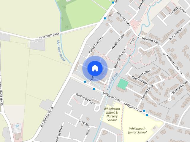 Townhouse for rent in Greater London