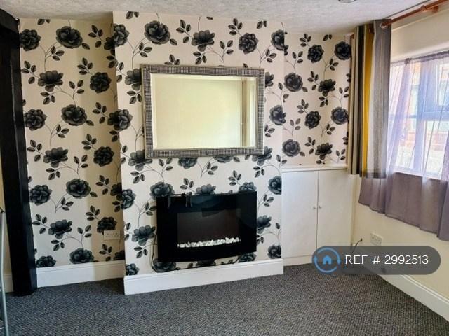 House for rent in Green Close, Warwickshire