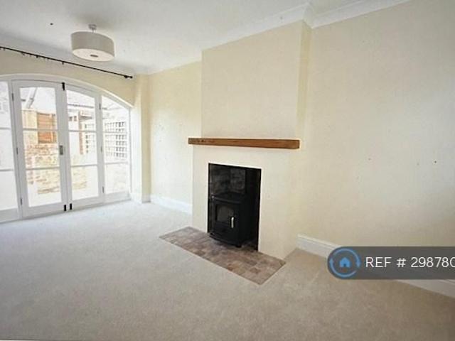 House for rent in North Newbald, East Riding Of Yorkshire