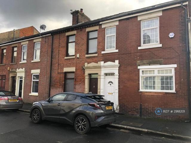 House for rent in Brownedge, Firbank