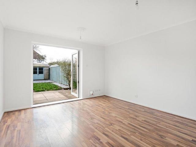 House for rent in Ladygrove, Berrick Salome